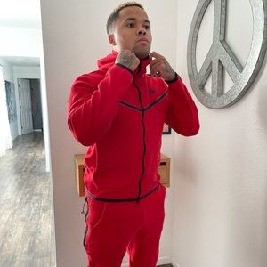 NIKE tracksuit! Top M, bottom S❤️